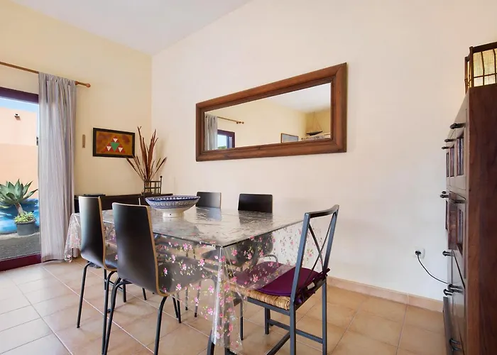 La Palmera De Ла-Олива