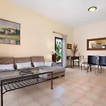 Holiday home La Palmera De